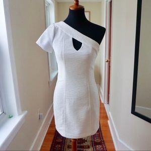 White one shoulder bodycon dress